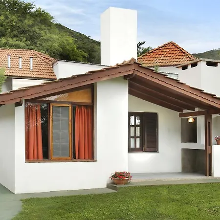 Cabañas y Lofts El Portal-3